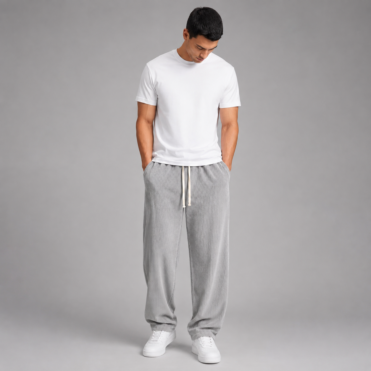 Men's Relaxed Fit Corduroy Trousers