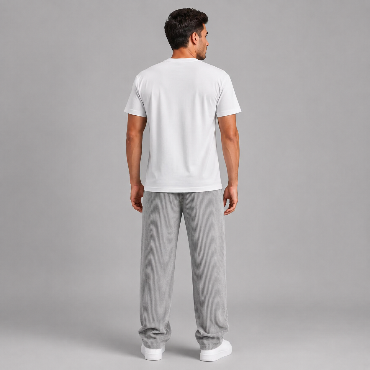 Men's Relaxed Fit Corduroy Trousers