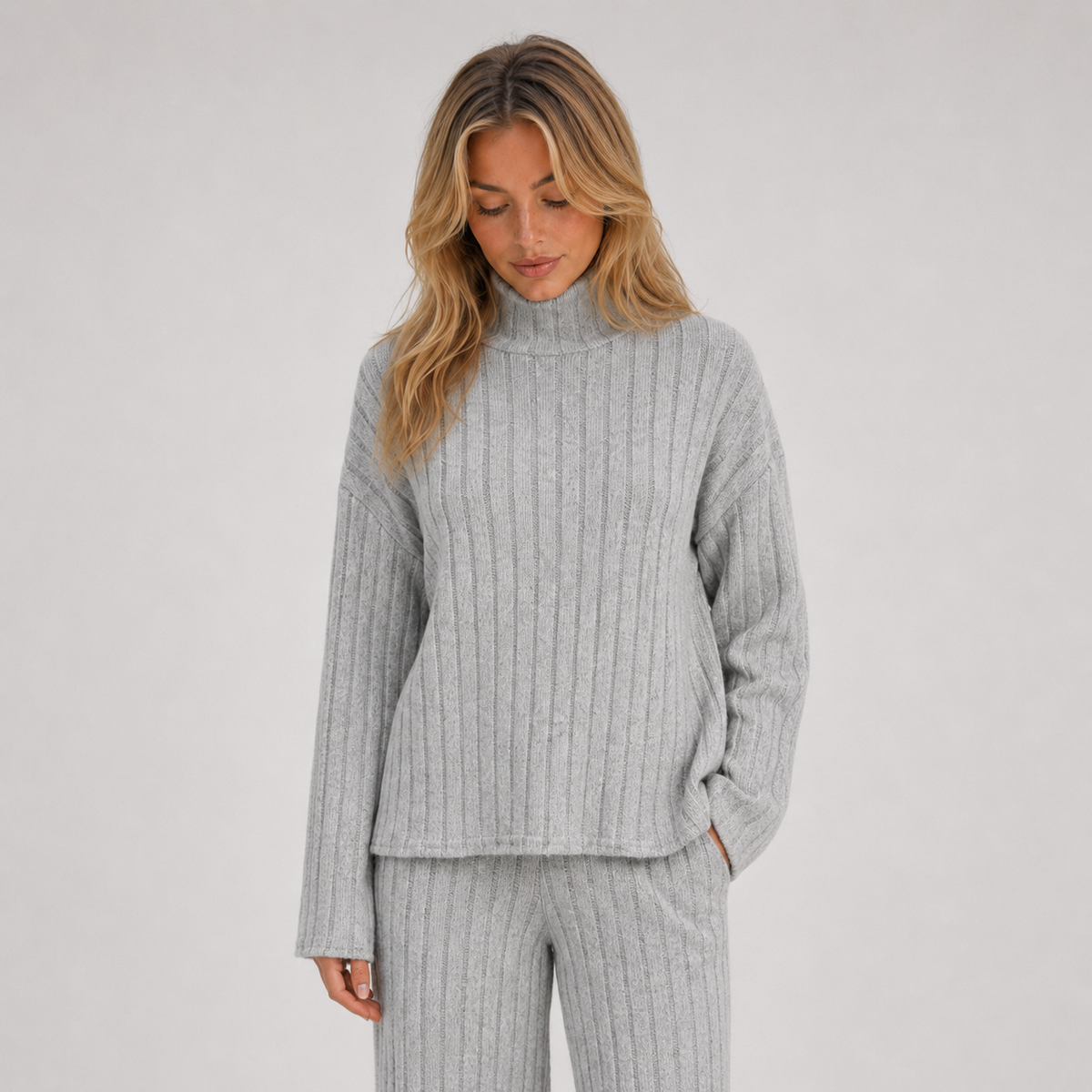 Women’s Ribbed Knitted Lounge Set