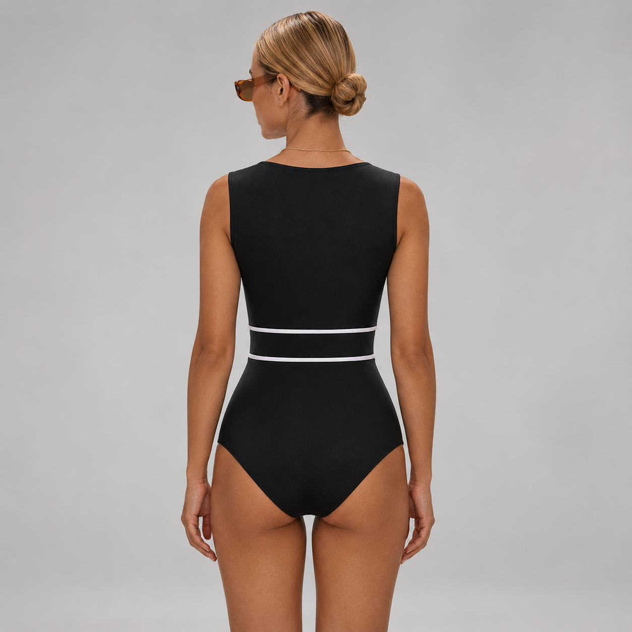 Women's Elegant One-Piece Monokini Swimsuit