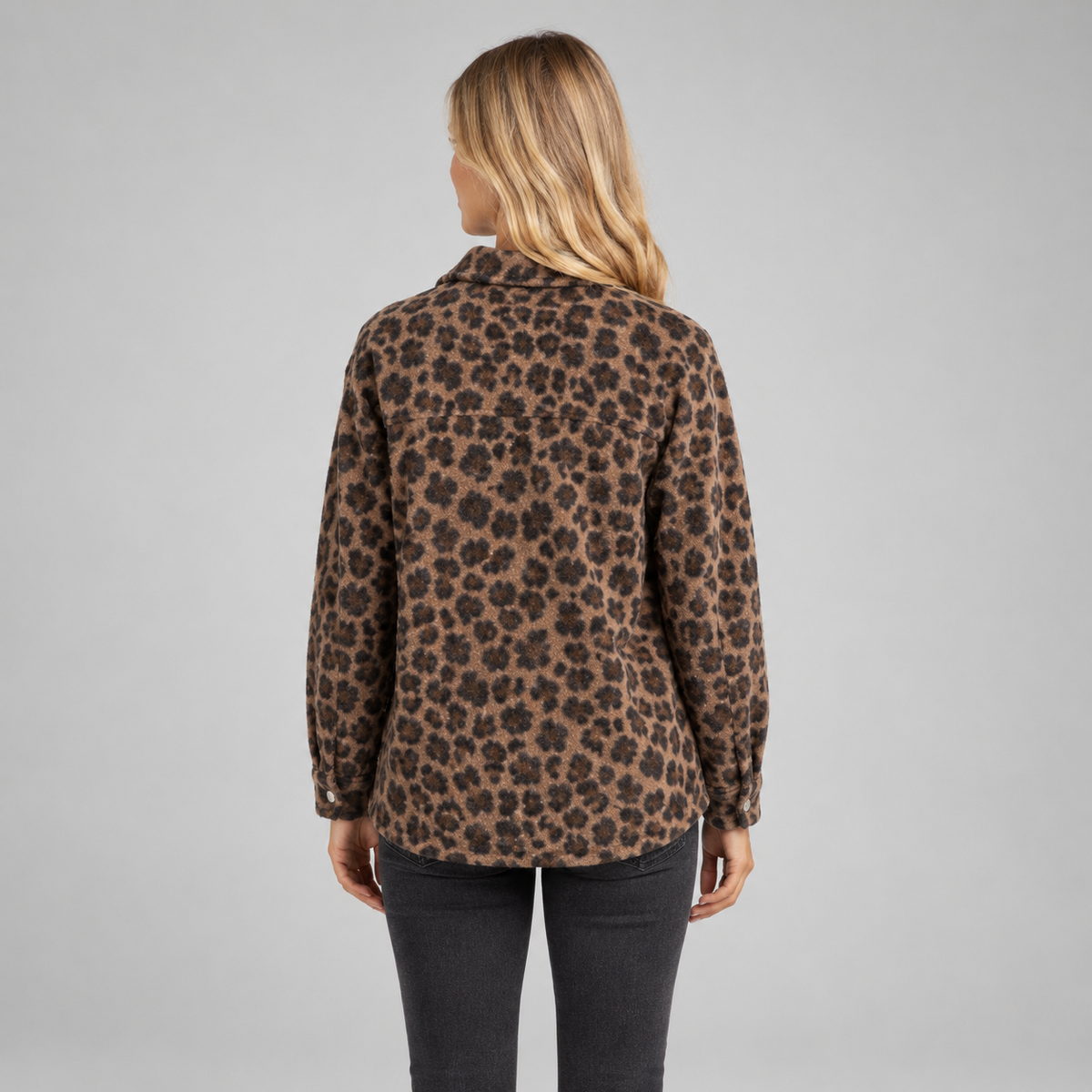 Women's Oversized Leopard Print Quilted Jacket — product image