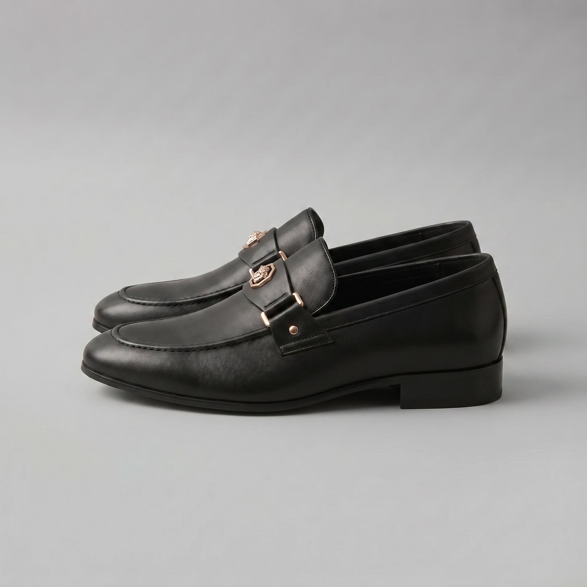 Men's Leather Medallion Detail Smart Formal Loafers