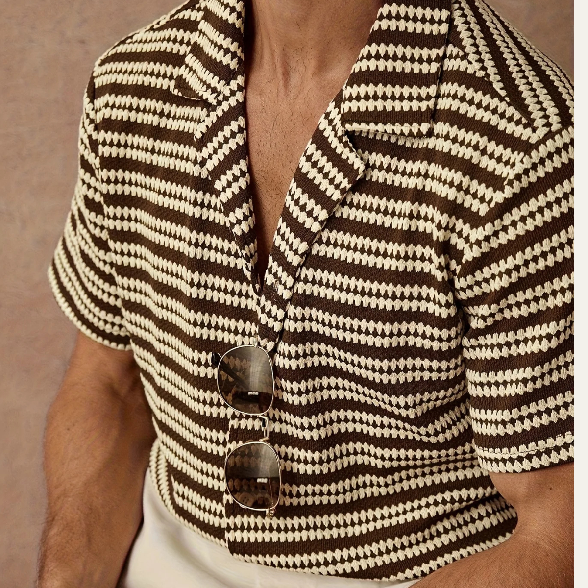 Men's Textured Knit Striped Camp Collar Short Sleeve Shirt