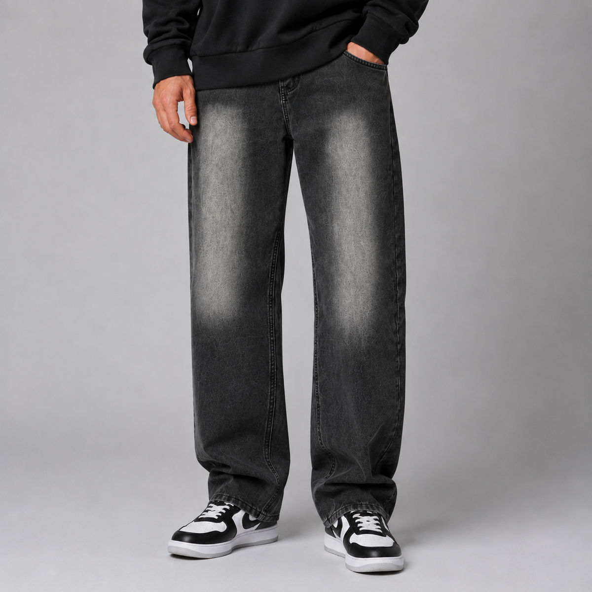 Men’s Relaxed Fit Straight Leg Jeans