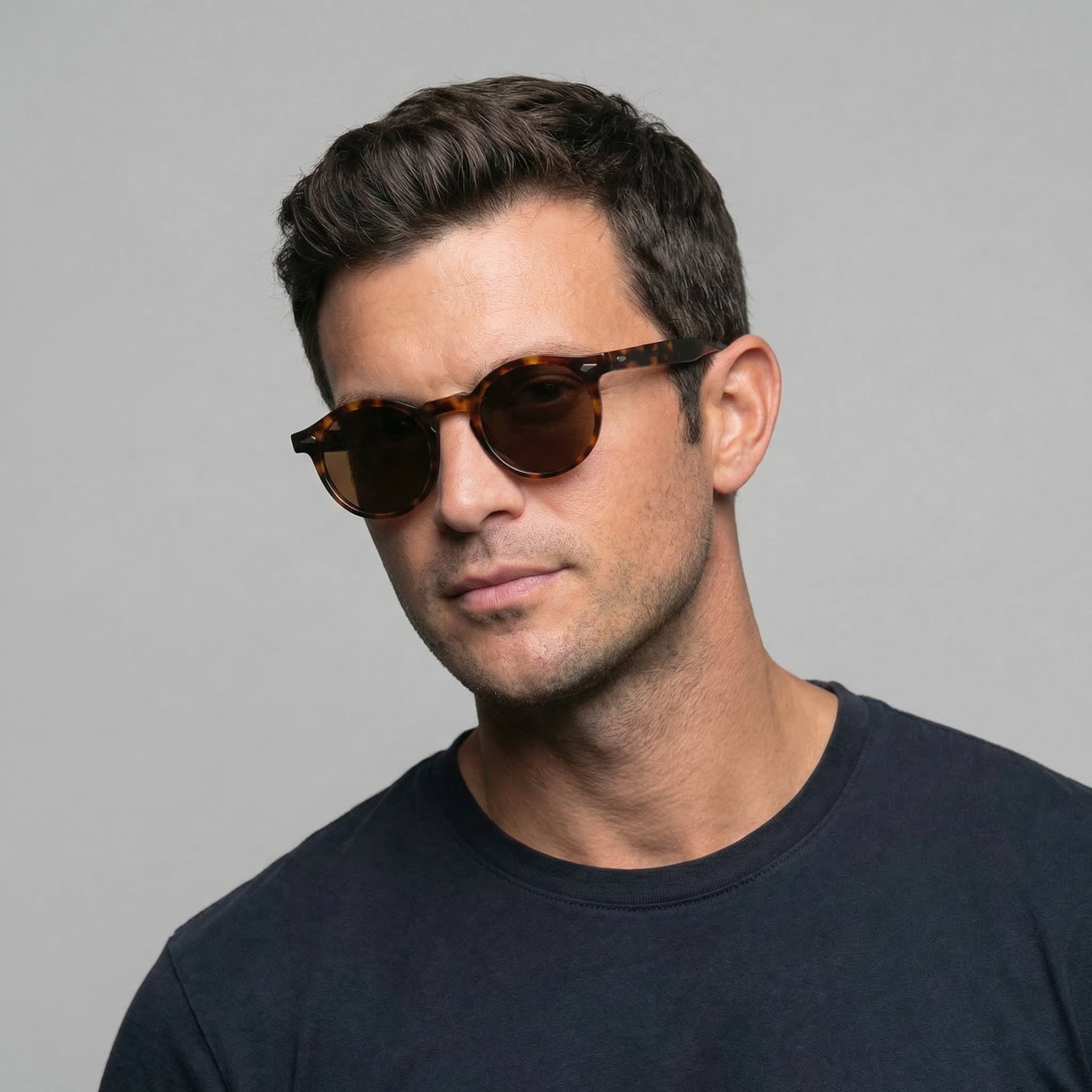 Men's Round Frame Polarised Sunglasses Retro Summer