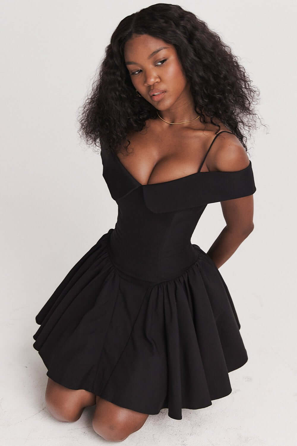 Noir Étoile - Mini Dress - Lena Muse